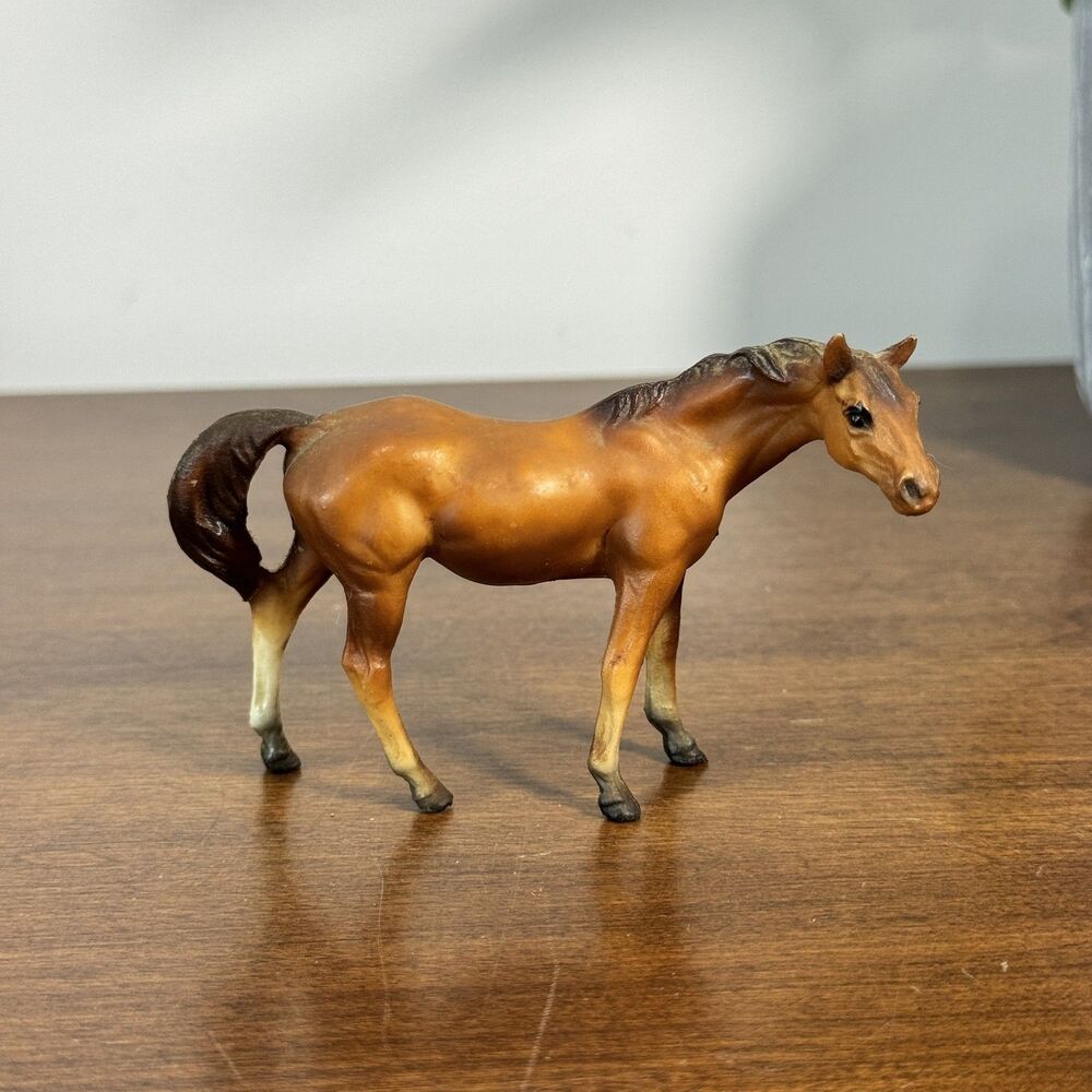 Vintage Breyer Molding Co. 1975 Brown Horse Figurine Collectible Model